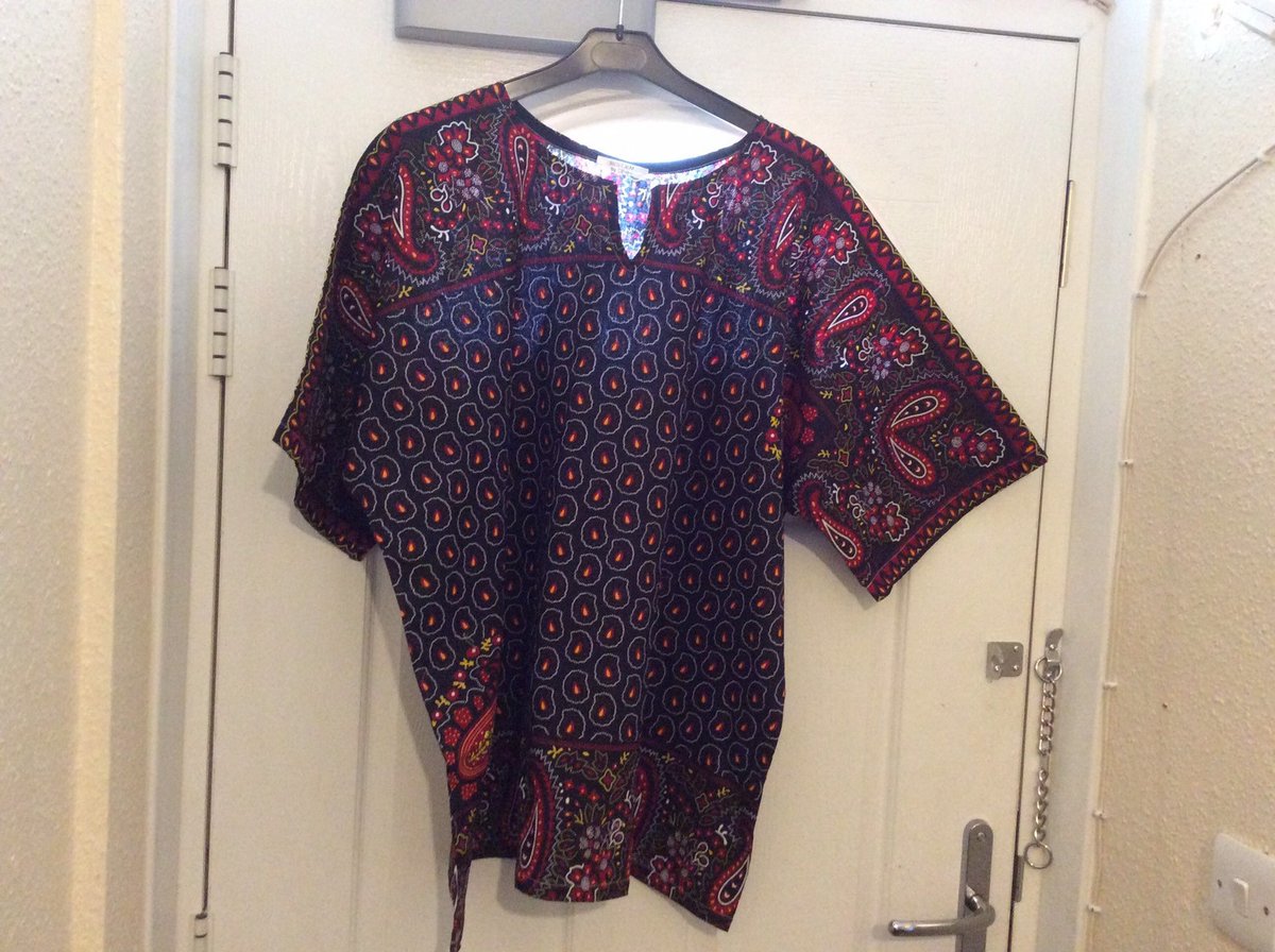 ForeverBetaBot's tweet photo. Unisex Kaftan/Caftan Top / Tunic 100% Cotton Sizes: Small, Medium, Large. Summertime Holidays Party Beach Wear
#SmallMediumLarge #PartyBeach #UnisexKaftancaftanTop #Cotton #SummertimeHolidays #gift #tunic #wear #sizes #BESTJEM #EtsyEmail
👉https://t.co/3touwBbhcg https://t.co/1R1HngZtgw