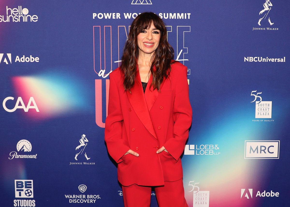 TheWrapWomen's tweet image. .@stassi, @melissavcomedy, @CorinneFoxx and Sabrina Impacciatore ("The White Lotus") on the blue carpet at our #PowerWomenSummit