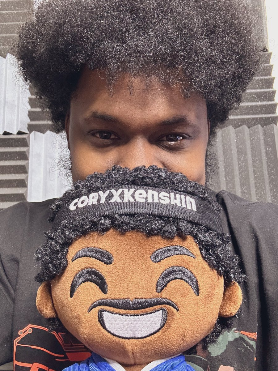 CoryxKenshin's tweet image. CoryxKenshin collection giveaway! Retweet to enter and win any item of your choice. New winner selected every 1k RTs until the sale starts Dec 16th!