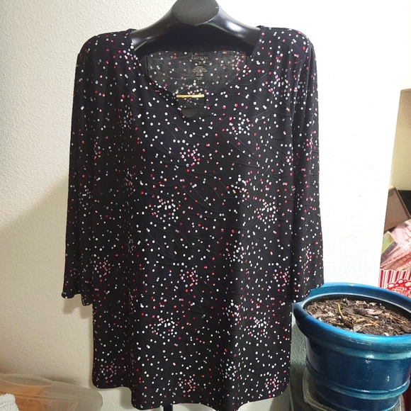 beseechcharisma's tweet photo. So good I had to share! Check out all the items I'm loving on @Poshmarkapp from @SlashinFashion #poshmark #fashion #style #shopmycloset #maje #aqsport #croftbarrow: https://t.co/VqHXEPc8wZ https://t.co/3mqEf54tQT