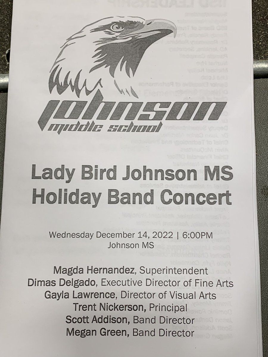 MsDGentry's tweet photo. To our Holiday Band Concert packed with family and friends! The ONLY way is the #JMSWay @IrvingISD #thePowerofUs @netzeroJMS https://t.co/tQZZIXw3tI