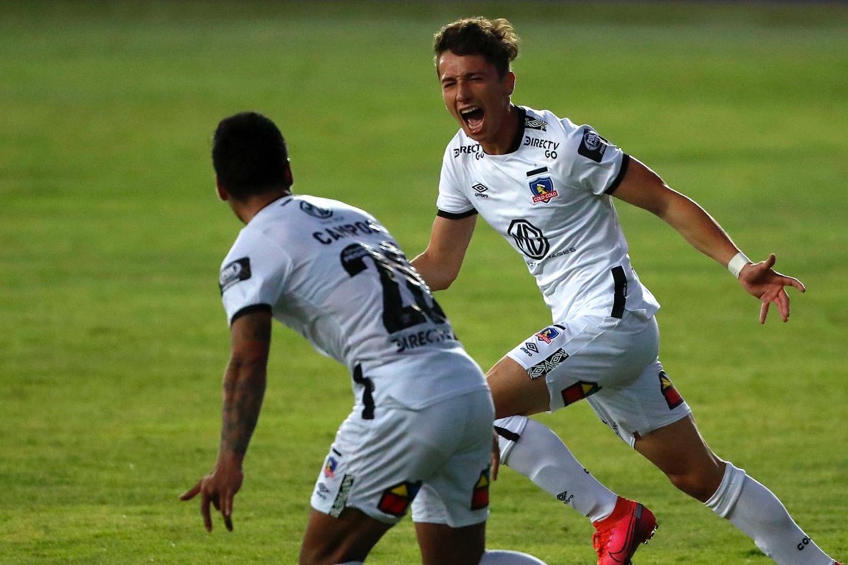 Hasta pronto <a href="/ColoColo/">Colo-Colo</a> fueron 11 años maravillosos agradecido de todos mis compañeros,gente que trabaja en la institución y sobre todo a los hinchas por el cariño que siempre me entrego y es mi pena más grande no poder devolvérselos con goles y alegrías para ustedes.
Gracias🤍🖤