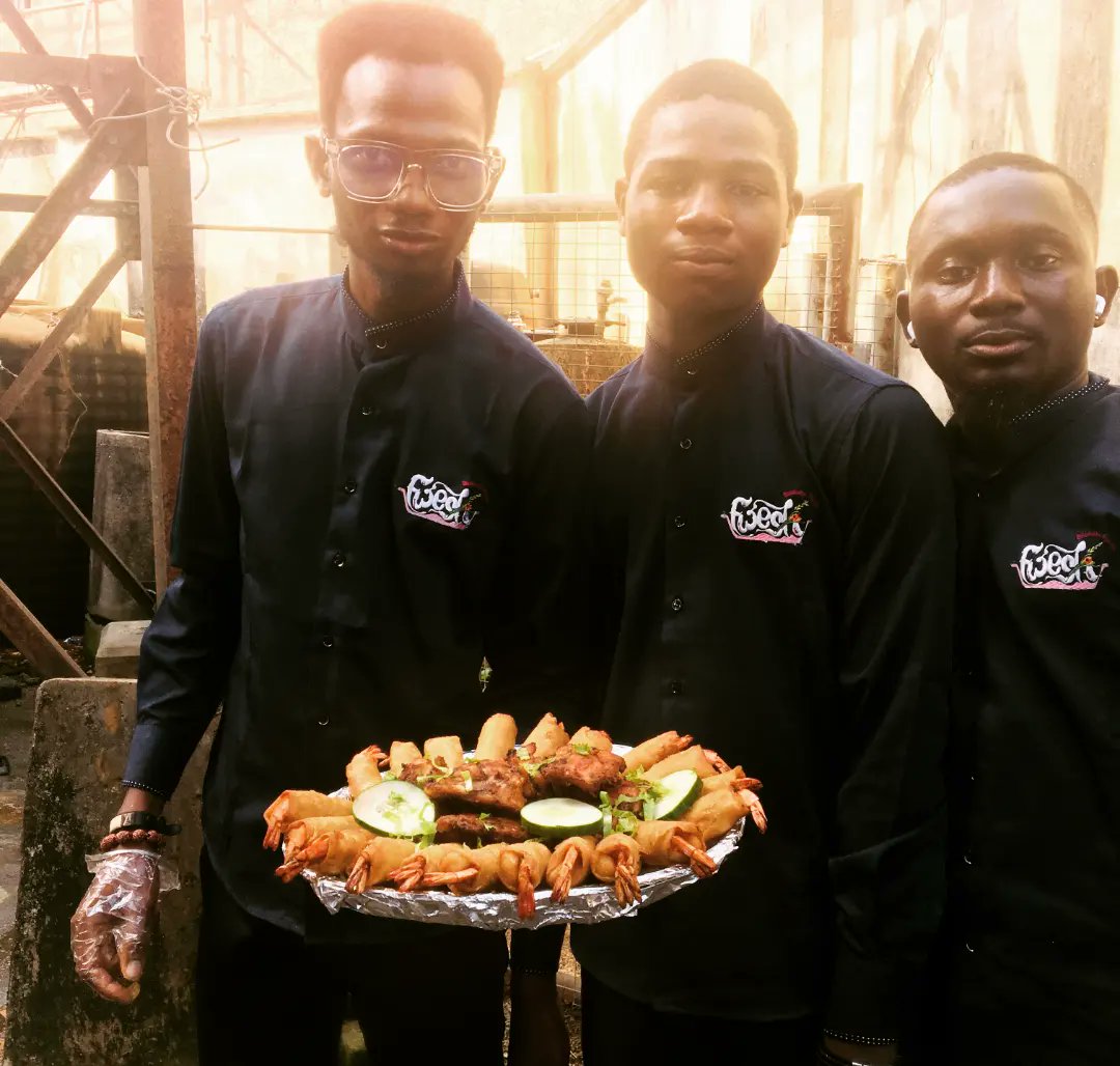 fweshofficials's tweet photo. LOVE remained beautiful and sweet when it is centered with FWESH! #OGTheBlend'22 #lagosweddings #bellanaijaweddings #islandclub #zillahevents #smallchops #barbecue #grills #abeokutasmallchops #lagossmallchops #fwesh #fweshbasketsfoods
#FWESHmakesRightsmallChops https://t.co/vi3w4Ah6Ua