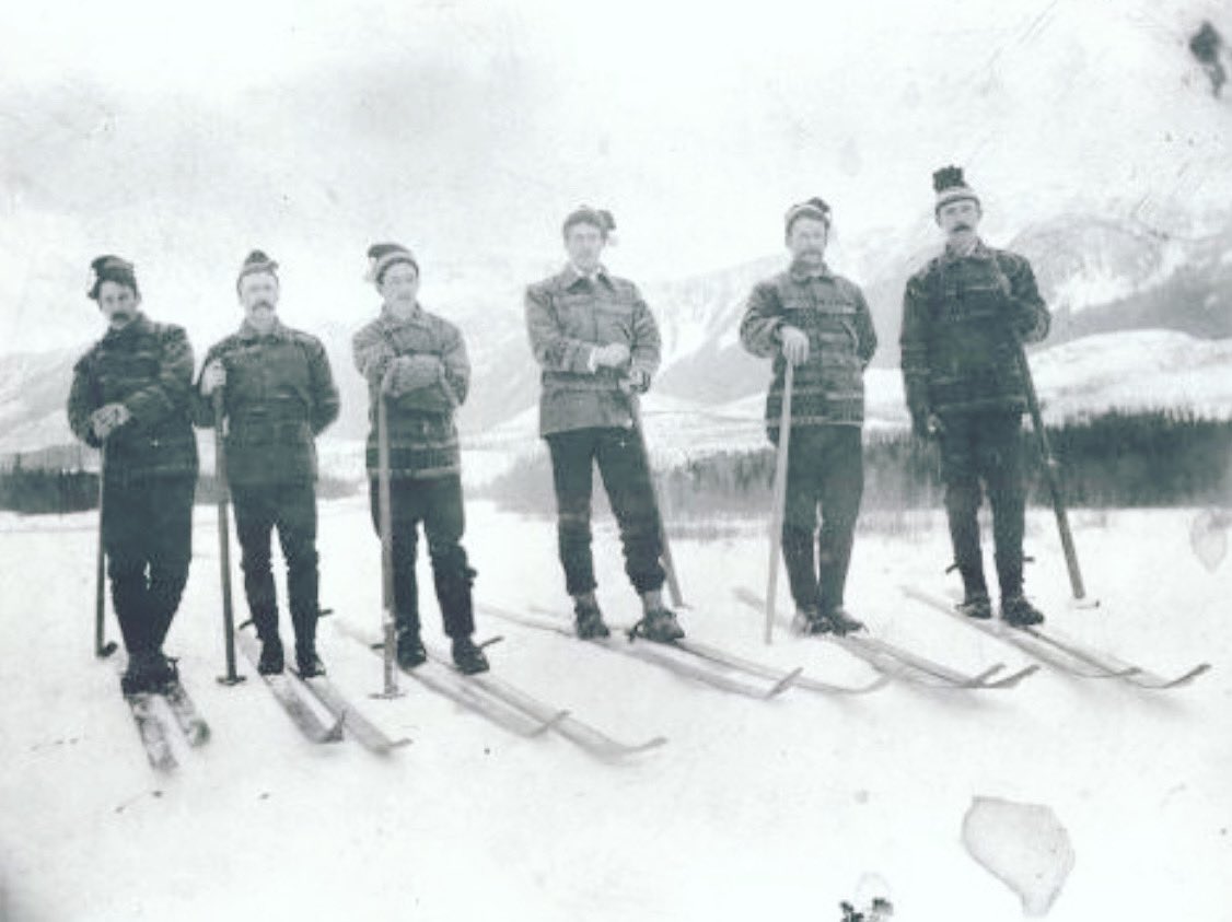 Canadian Ski Hall of Fame & Museum (@canadianskihof) on Twitter photo Did you know Revelstoke Ski Club is Canada’s oldest ski club and dates back to 1891?! 🇨🇦
Explore more here skimuseum.ca/collection/mem…
<a href="/revelstokemtn/">Revelstoke Mountain Resort</a>
___
Saviez-vous que le Revelstoke Ski Club est le plus ancien club de ski du Canada et remonte à 1891 ?! Did you know Revelstoke Ski Club is Canada’s oldest ski club and dates back to 1891?! 🇨🇦
Explore more here skimuseum.ca/collection/mem…
<a href="/revelstokemtn/">Revelstoke Mountain Resort</a>
___
Saviez-vous que le Revelstoke Ski Club est le plus ancien club de ski du Canada et remonte à 1891 ?!