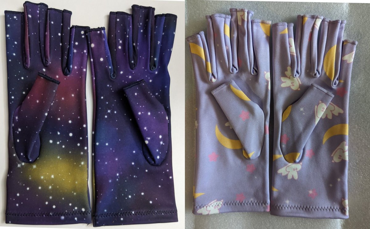 BibiBlossoms's tweet image. It cost 0$ to RT a Black disabled queer small business! It could lead to my next sale.

I sell pins, clothing, binders, compression items (gloves, hip brace, wrist brace, socks, knee sleeves, etc), ita bags, plant pots and so much more! 

Store details below!