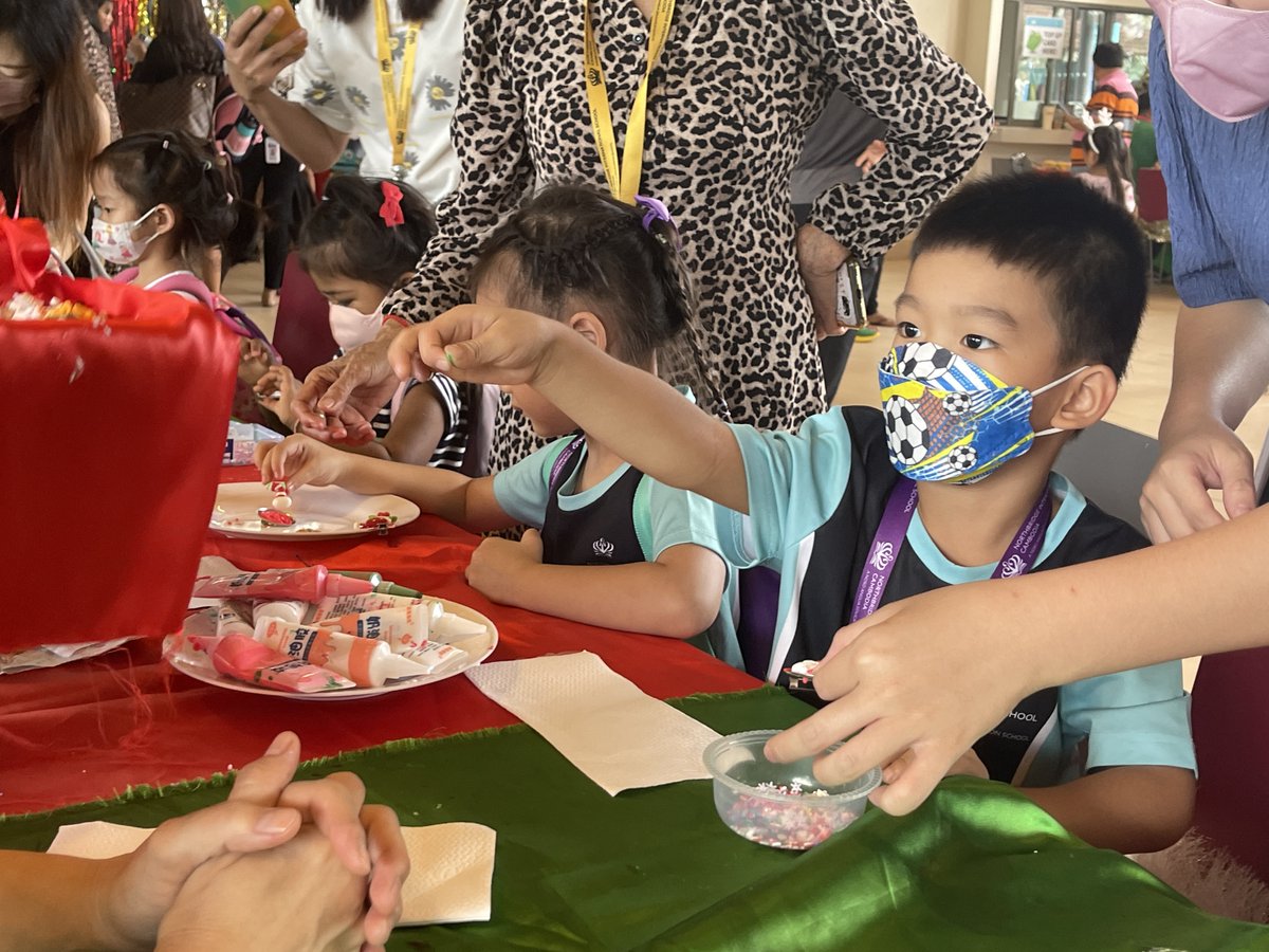 northbridgecam's tweet image. On Monday we had our annual Christmas Fair organizing by our wonderful parents and students, a fun celebration before the big holiday!
Thank you everyone for coming. ❄🎄🥳
#nisccambodia #christmasfair #nagas #nagasparents