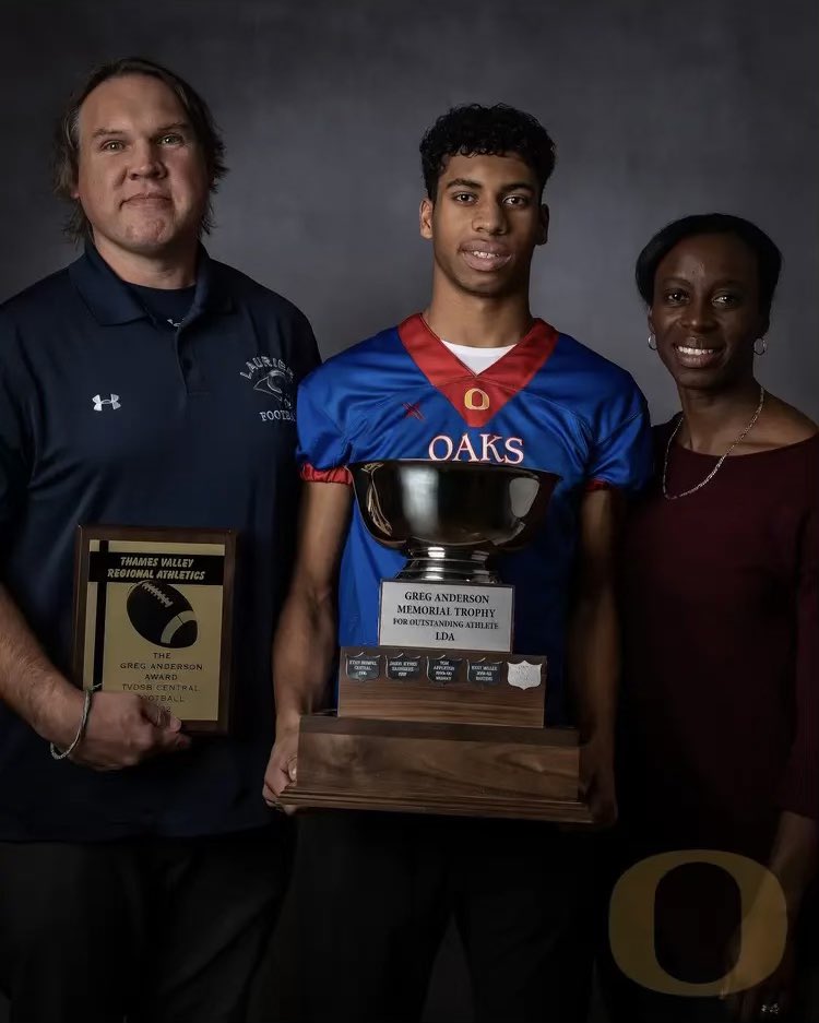 KadenKublinskas's tweet photo. A bit late but here are some photos from the TVRAA football banquet. Honoured to be a 1st team all star alongside some great players, as well as co-win the Greg Anderson Award for top student athlete with @wesmclennan 🔴🔵🟡 https://t.co/01EZmfDldl