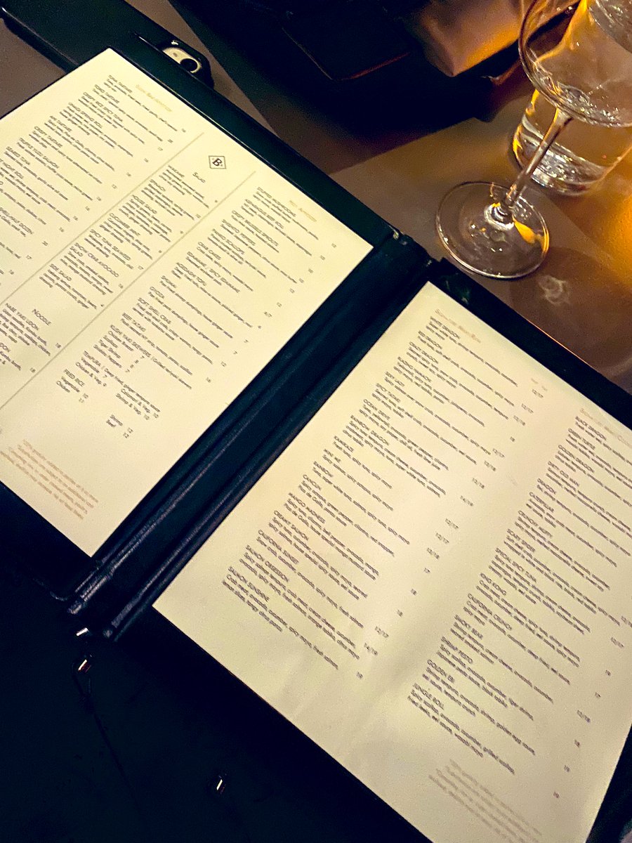 ToiWeezy's tweet image. Birthday dinner with friends at #BluFish ☺️😊