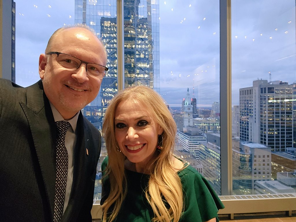 SheilaShowPHL's tweet photo. A great night recognizing &amp; thanking Nick DeBenedictis for his dedicated 18 years serving as board chair for @discoverPHL &amp; the impact he has made on the #hospitality industry. Congratulations to Karen Dougherty Buchholz, new board chair for #PHLCVB. #conventions #hotels #events https://t.co/q7soLESqcX