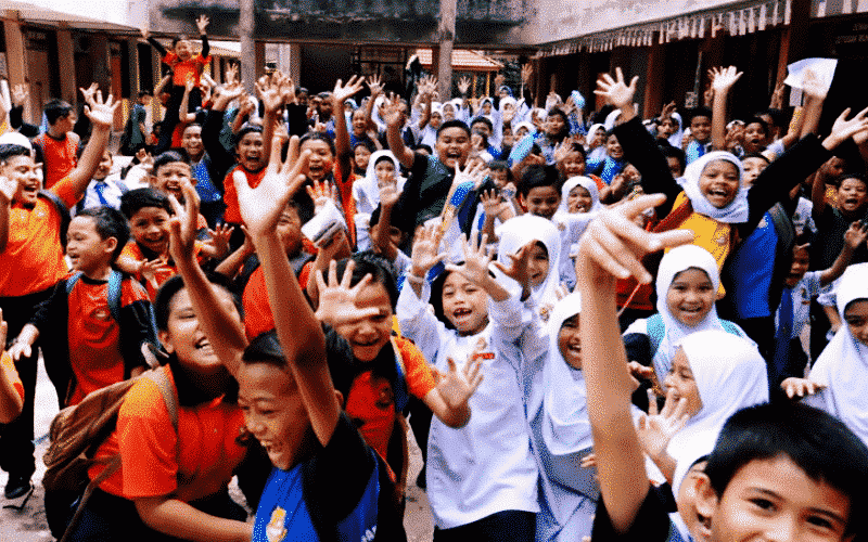 FIMPP_Official's tweet photo. Yeay dah cuti sekolah. Sekolah tau bukan uols. https://t.co/2cyX7O0CLb