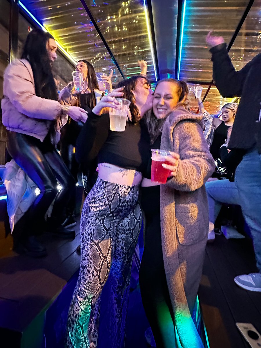 herbs120's tweet photo. My best friend/sister just became a first gen grad this weekend. If yall need any music business services, Shes ya girl 🤞🏻😮‍💨 too easy to celebrate this one 🫶🏻 https://t.co/PfKwBTNH18