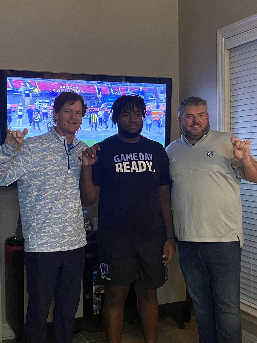 Roy Brackins lll (@roy_brackinslll) on Twitter photo Had a great home visit <a href="/LATechFB/">LA Tech Football 🏈</a> <a href="/SCumbie_LaTech/">Sonny Cumbie</a> <a href="/CoachNate_Young/">Nathan Young</a> !! Can’t wait to be back down there for my official visit this weekend!! 🐶🐶 Had a great home visit <a href="/LATechFB/">LA Tech Football 🏈</a> <a href="/SCumbie_LaTech/">Sonny Cumbie</a> <a href="/CoachNate_Young/">Nathan Young</a> !! Can’t wait to be back down there for my official visit this weekend!! 🐶🐶