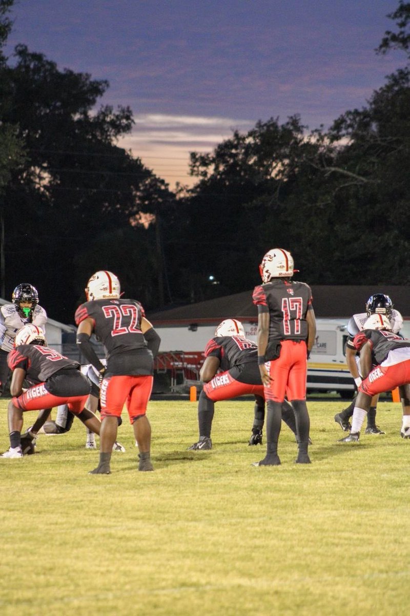 Chrisfoy904's tweet photo. Only going up from here, Great sophomore year,check out my highlights!!!Check out this video! https://t.co/tjysOv600t https://t.co/IGsjPU0FbX