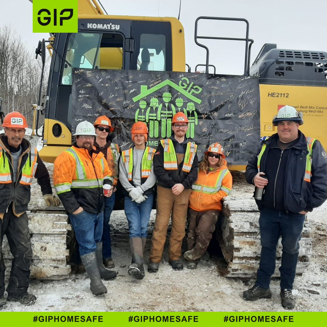 GIP_social's tweet photo. We've entered the final wk of #GIPHomeSafe campaign w/ just a couple of days left, to date we’ve completed 90+ standdowns across Canada & the msg remains strong. This campaign is all about our industry & the need for change no matter what work you do everyone deserves #homesafe https://t.co/zlfYjJOY1a