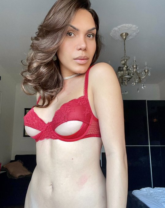 Hello Evebody https://t.co/EqpYv4blPM<a href="/tag/skincare"class="tags"><span>#skincare</span></a>