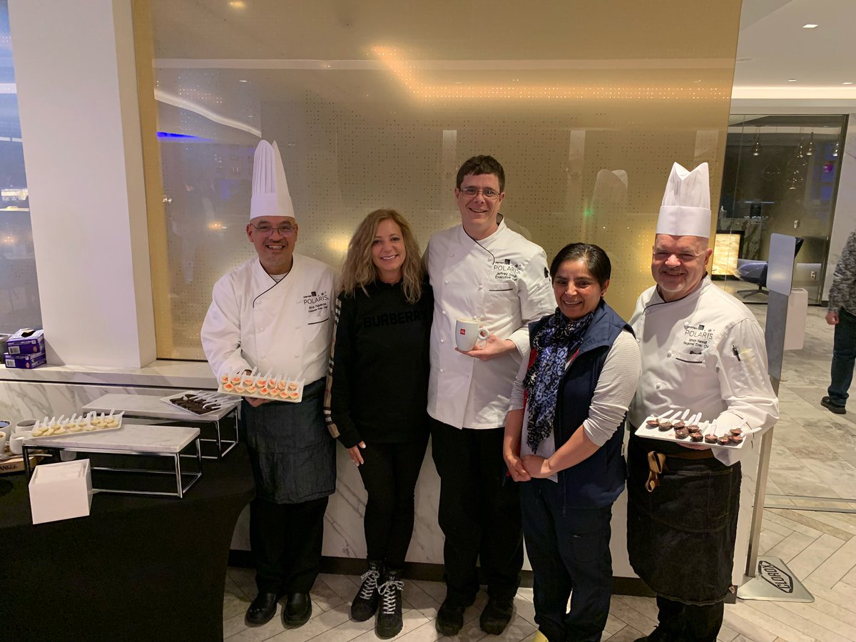 Happy National Hot Chocolate day! Check out our amazingly delicious Hot Cocoa bar in the #PolarisLounge @fly2ohare @Tobyatunited @jacquikey @KevinMortimer29 @weareunited