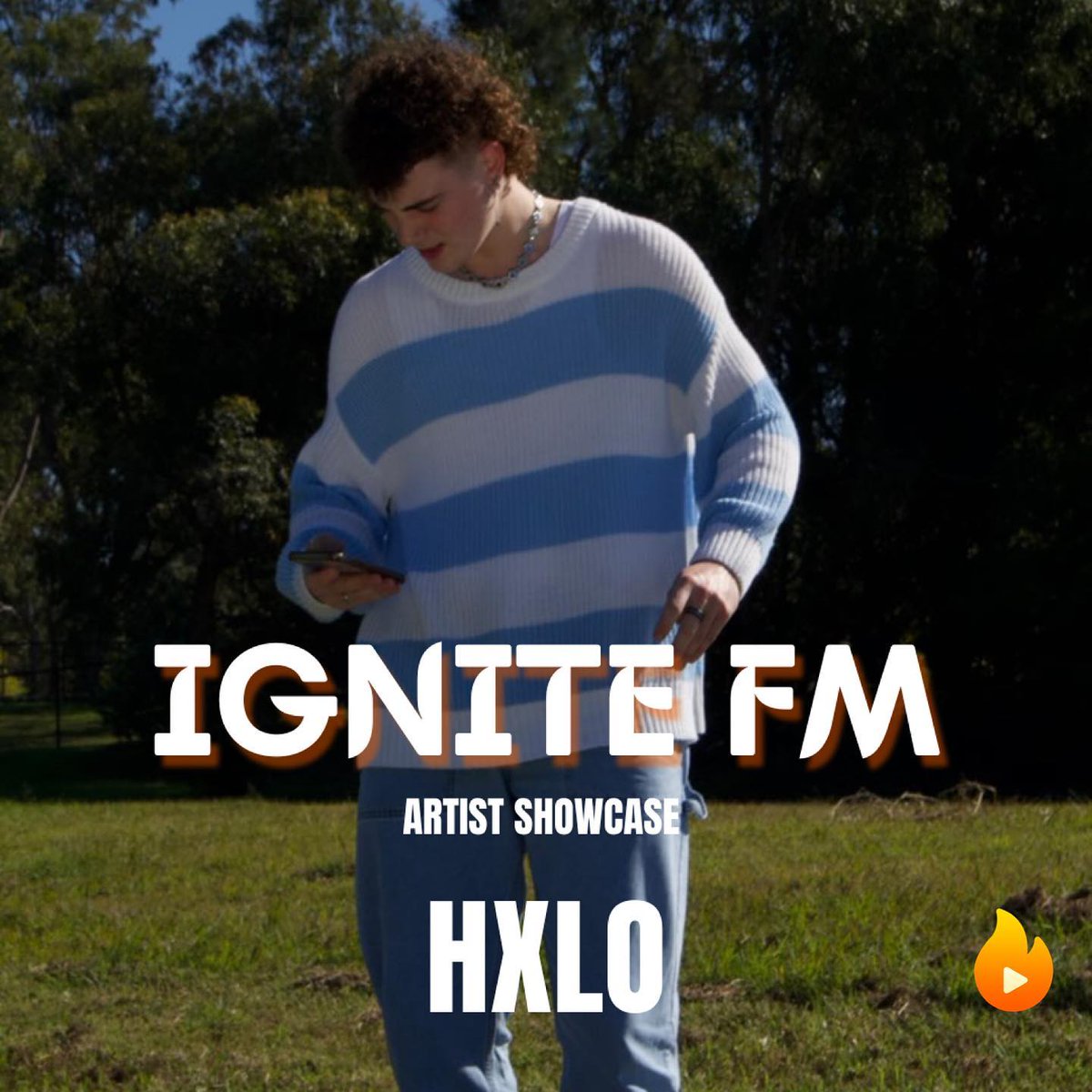 Ignitemusicio's tweet photo. HXLO is a young up and coming independent artist from Redlands City who has always had a passion for all types of music and lyricism. Ranging from R&amp;B to lo-fi rap to pop, HXLO proves how effective of a musician he really is and continues to show his talents to world. https://t.co/0oG3PFzeA0