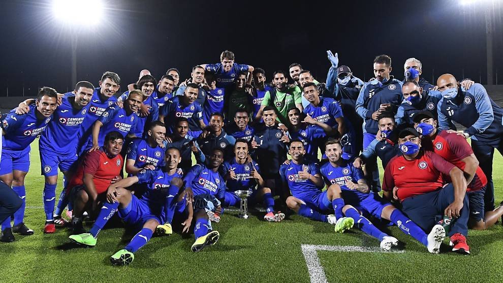 DiamondRuelas's tweet photo. A Cruz azul no le digas que hay una copa molera de por medio, porque te juega como el Brasil de Ronaldo Nazario. https://t.co/Ca5U8srSxz