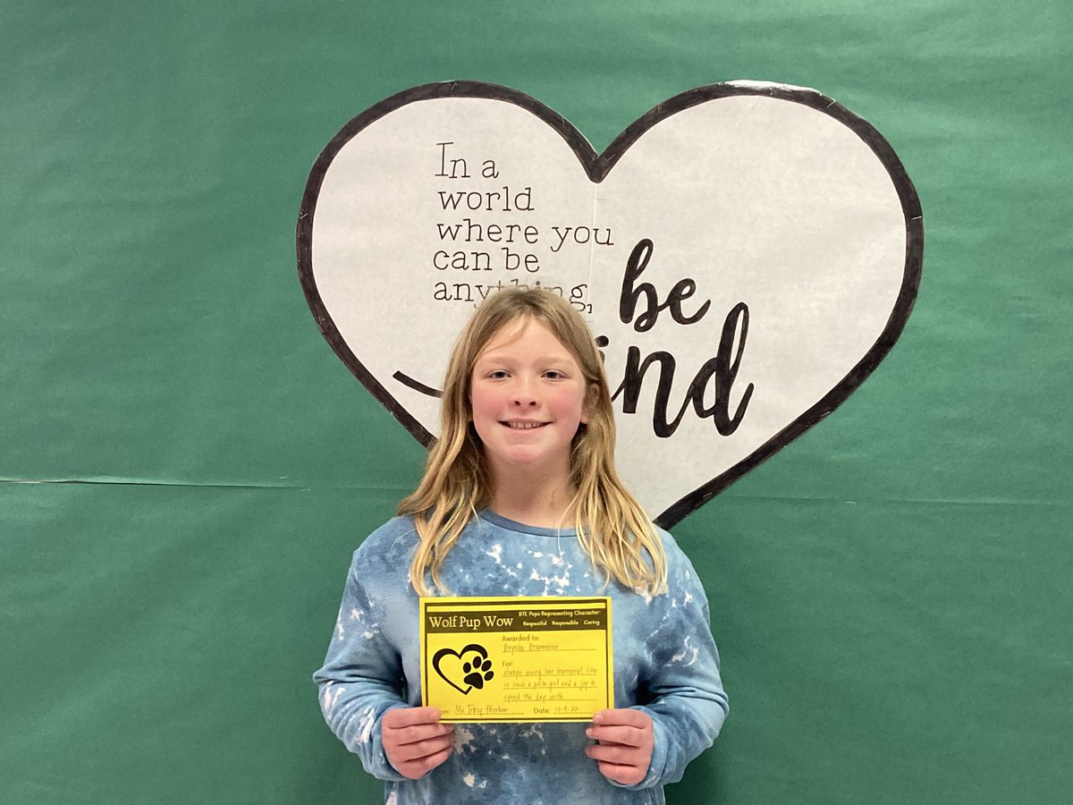 BTEWolfPups's tweet photo. What a great way to start the week! These kids were spotted showing care and respect for others around Boone Trail! #wolfpuppride https://t.co/iQeY3kCzvv