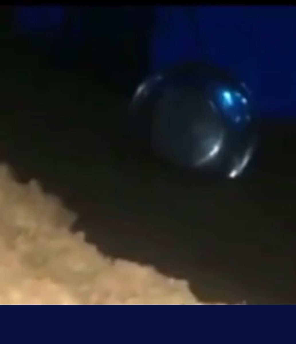 paulandrewwells's tweet photo. @anonymoushadoww It could be this one where the crashed ship was partially sticking out of the river. #ufo #mageufo #brazilonvi #alien #ancientaliens #reptilian #brazilufo https://t.co/u9iHGOQqxW