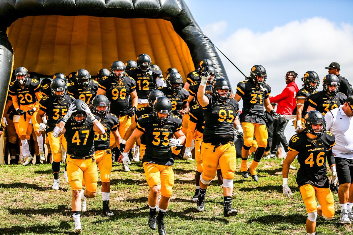 Very excited to announce after a great call with <a href="/bertwarriorfbal/">Chris Bertoia</a> and @coachDA97 I am blessed to receive my first official offer from the University of Waterloo!!