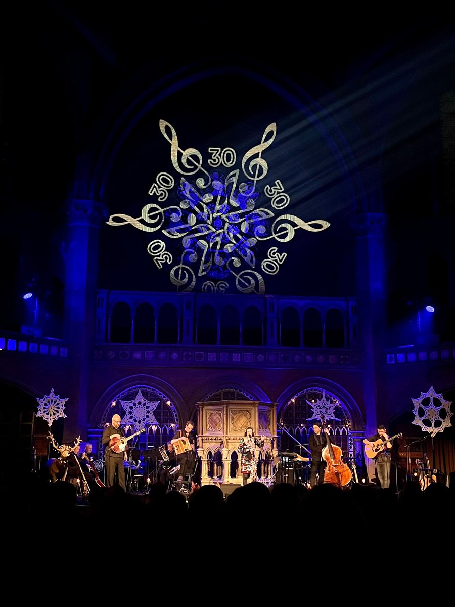 Aw what a glorious time we had at <a href="/UnionChapelUK/">Union Chapel London</a> you were all amazing. 😃🎊🎄

Well done for trudging through the snow to join us and sorry to hear there were quite a few who couldn’t make it due to the bad weather. Happy Christmas you lovely bunch! 🤶❄️☃️