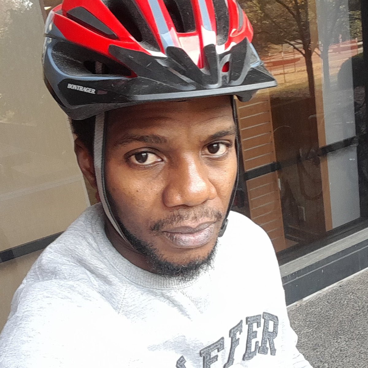 Ayodejjy's tweet photo. #NewProfilePic https://t.co/PBMKslF1wQ