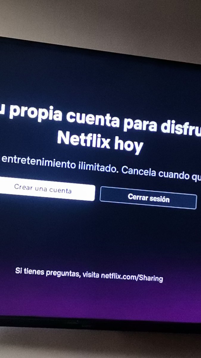 Chelibertha's tweet photo. @NetflixLAT hasta cuando por la chucha! Es MI Cuenta!!!!!! La pago mensualmente y me pide crear otra!!!!!!!!!!! 😤😤😤😤😤 https://t.co/RIwJO5CkbL