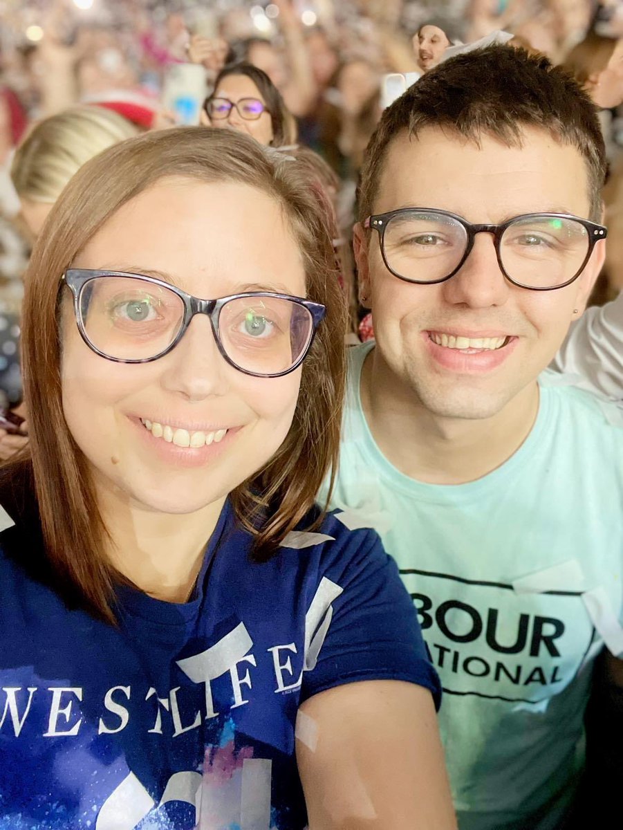 lisaathomass's tweet photo. From my favourites, Westlife, in Cardiff last night, to his favourites, Alter Bridge, in London tonight!🥰❤️ https://t.co/kbE4AKUX9i