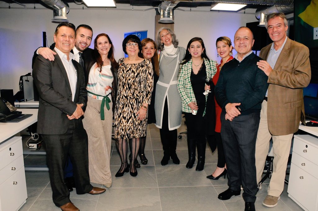 NexosTuristicos's tweet photo. #ElEfectoMega continúa en @MegaTravel_MX, con la reciente inauguración de sus segundas oficinas en la Ciudad de México, ubicadas en Río Misisipi #49 Piso 15 Alcaldía #Cuauhtemoc , así como lanzamiento de su campaña 2023 al sector turístico presentado por @eyilmaz_mx @rromeroes 🥂 https://t.co/19gWbgODTp