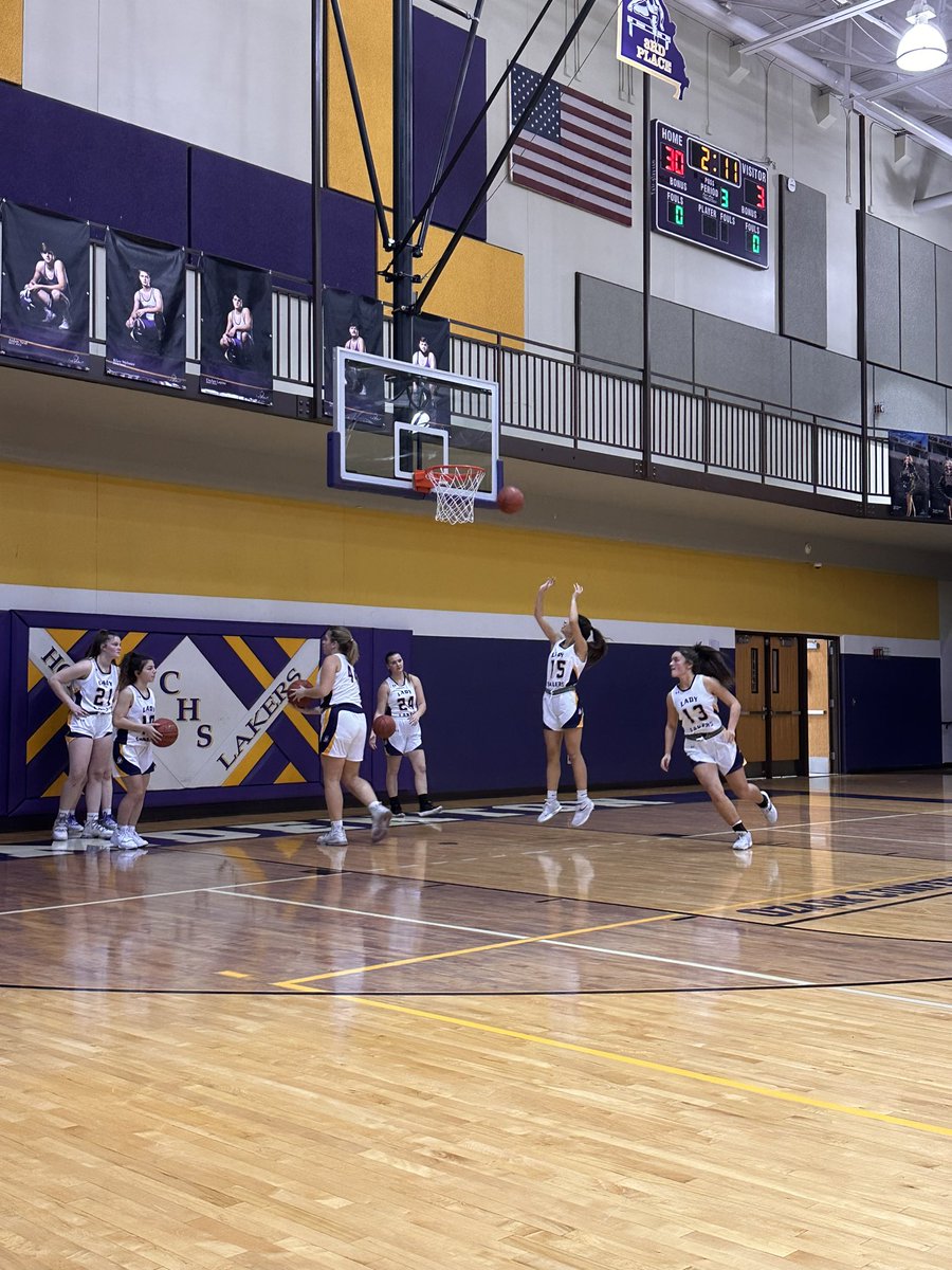 JV Halftime score 30-3 LAKERS 🏀
#lakernation