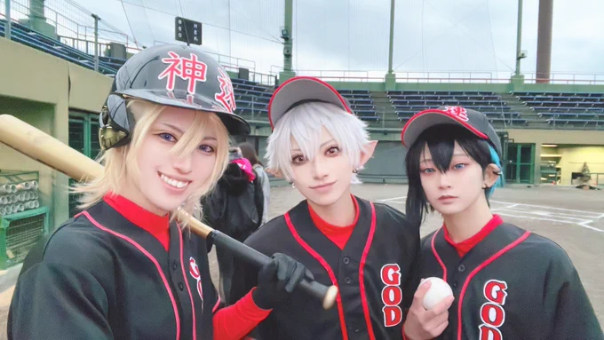  / コスプレPOOOOOG!!!!!ネ申速高校で野球してきたー!!!!主催の鮫監督!メンバーのみんな!カメラマンスタッフのみんな!本当にありがとう!!楽しかったー!!! #やきうの時間だ1211 