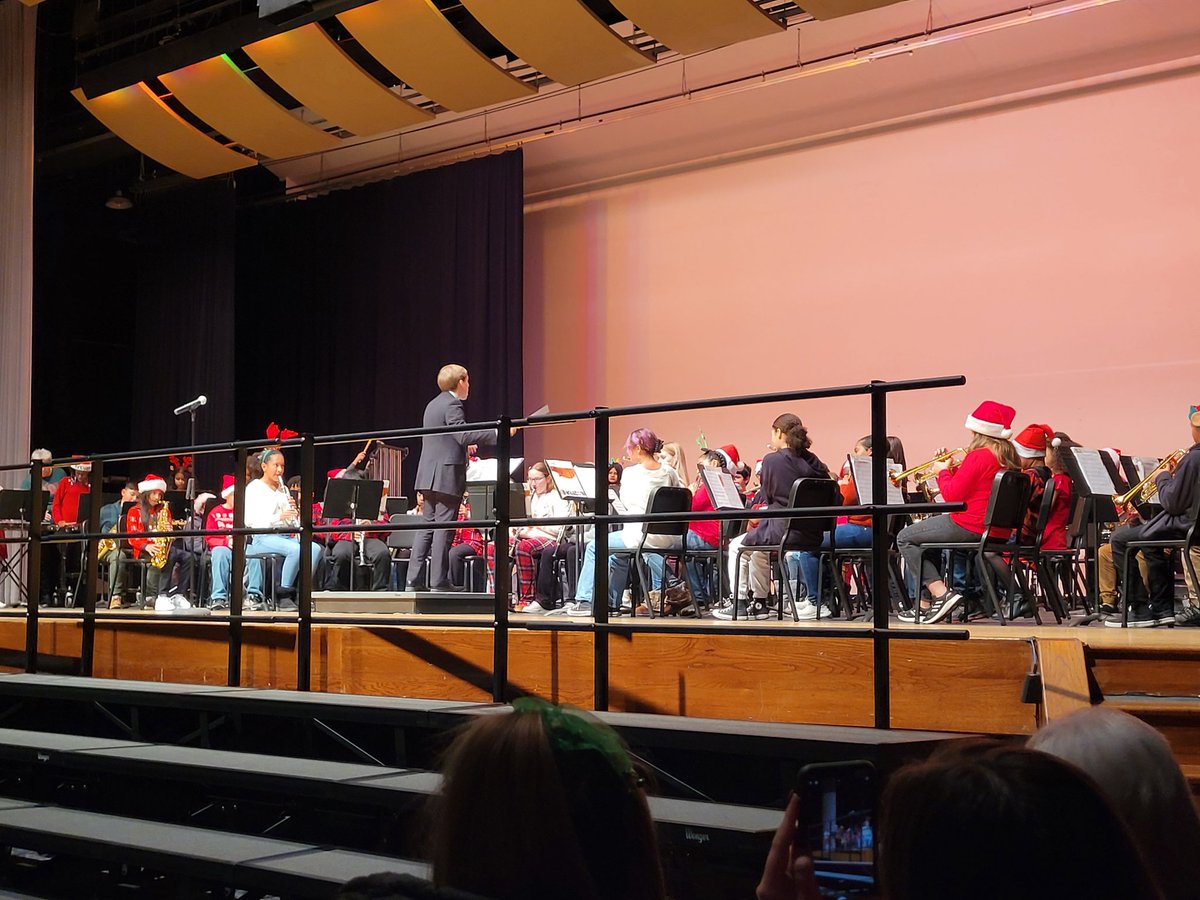 CoolColeMuhls's tweet photo. Amazing performance by our CE Cole Band!  We are so proud of you all!💙💛🎵 https://t.co/0OtLkUW3Sa