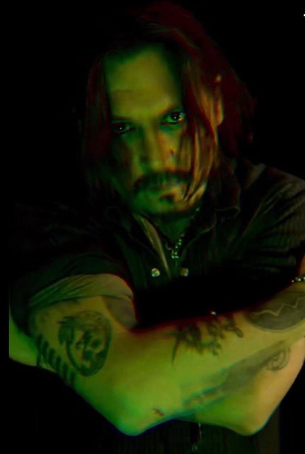 IndiaNichole19's tweet photo. Somebody stop this man - he has no business being this fine.😋🙃😘🔥 #JohnnyDeppIsALegend #JohnnyDeppKeepsWinning #johnnydeppinfenty #JohnnyDeppIsASurvivor #JohnnyDepp https://t.co/FDwXKGBwh2