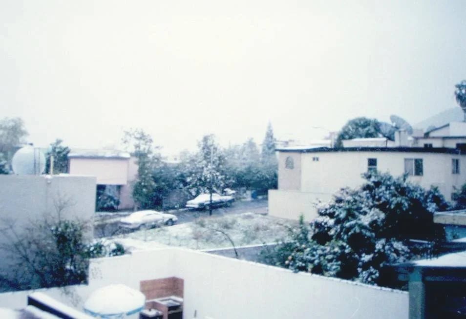 davidfaz's tweet photo. Hoy se cumplen 25 años de la nevada del 12 de diciembre de 1997 en #Monterrey ❄️☃️🌨 https://t.co/HcWF4EellH