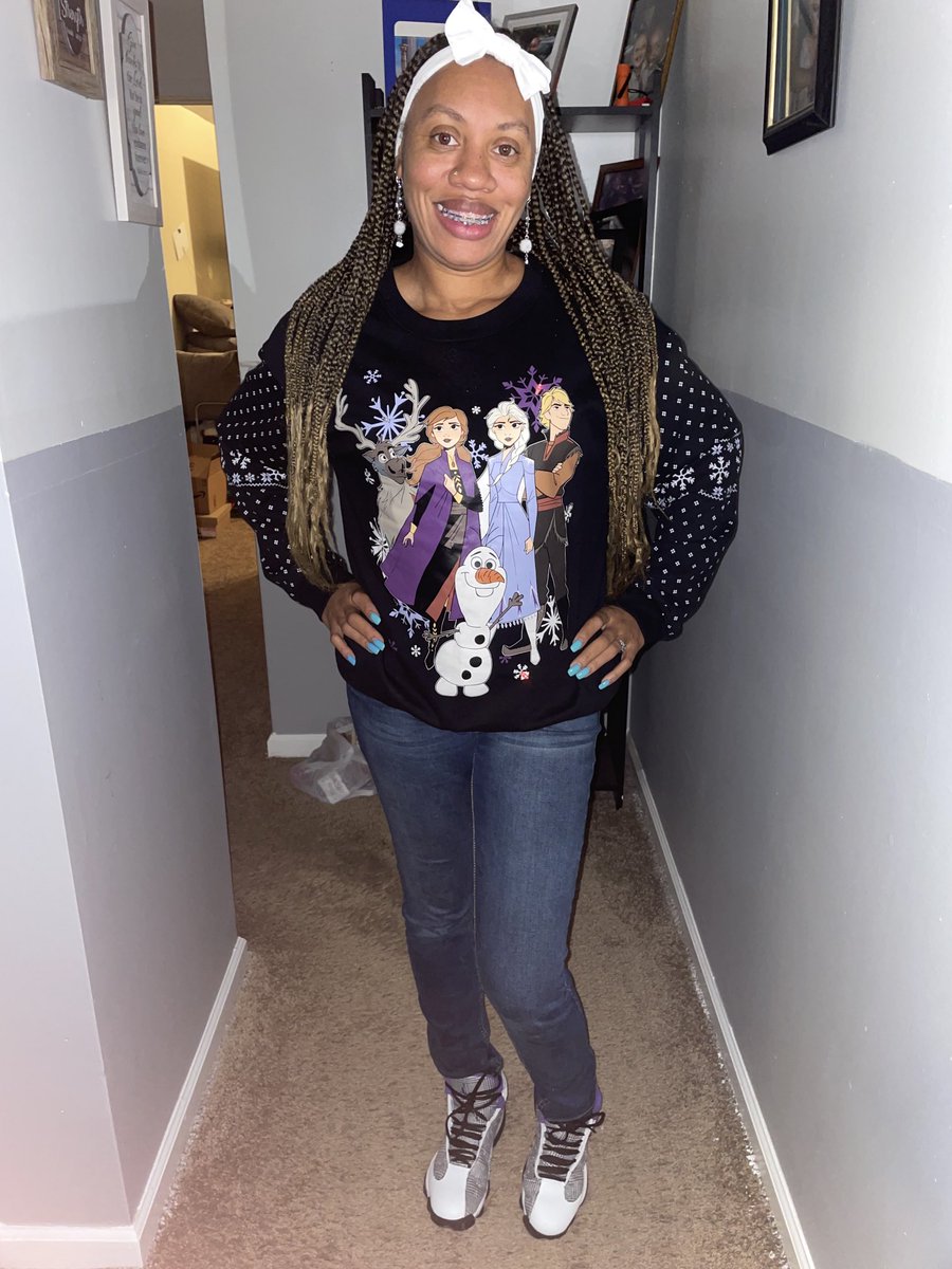 Light it up for Christmas #ParklaneSoar ⁦<a href="/Parklane_Eagles/">Parklane Elementary</a>⁩