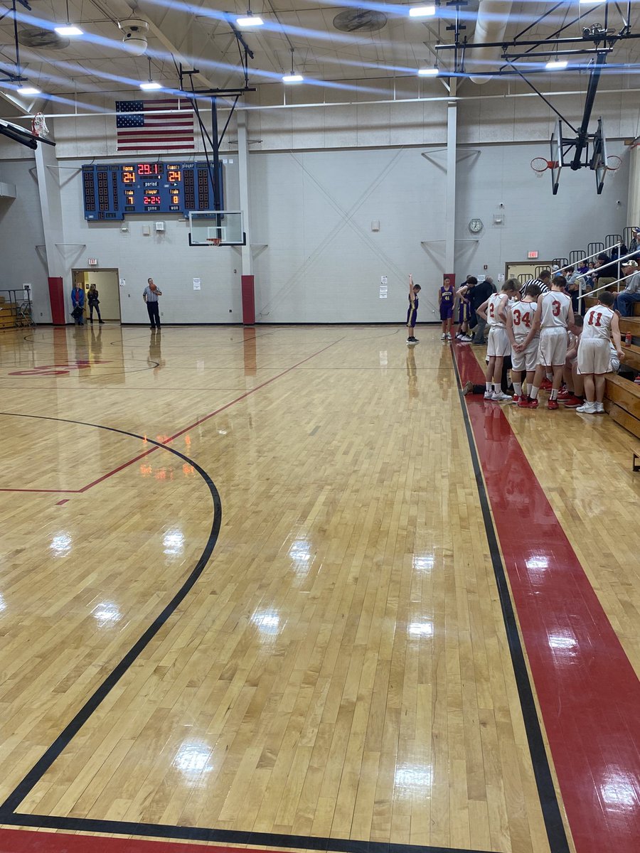 RyanBenz's tweet photo. PCS 7th Grade Boys are in a close one against Rushville! Finish it out boys! https://t.co/2yZOFWamrn