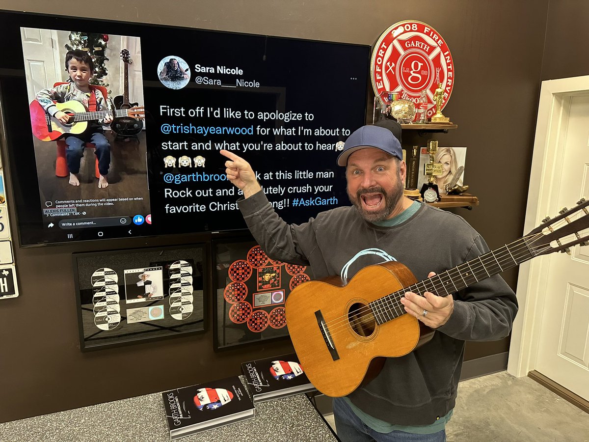 It’s the last #StudioG of the year!!!!!!! love, g

Watch here: fb.watch/hny10s6HVH/?mi…