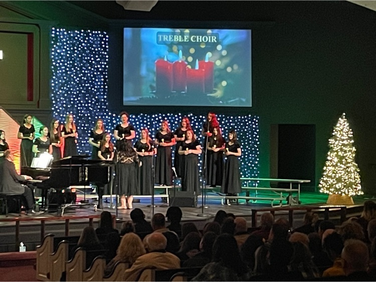 HowlandHS's tweet photo. Incredible performance by our choir program at Cookies and Carols this evening!  Bravo to Mrs. Depoy and her fabulous students !

#ProudPastRoaringFuture https://t.co/Yvy0IsgWY7