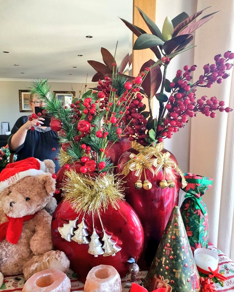 ArtfulnowStudio's tweet image. #creatingtexturedpatternsofvibratinglanguage 
#mindfulnessImaginativeredesigning 
#XMAS2022
#agiftfromastranger
#howdoyousuccessfullycreateyourday 
#haveagreatday
#artistwithcrps #crpscreative
#frommyhandhearttoyours