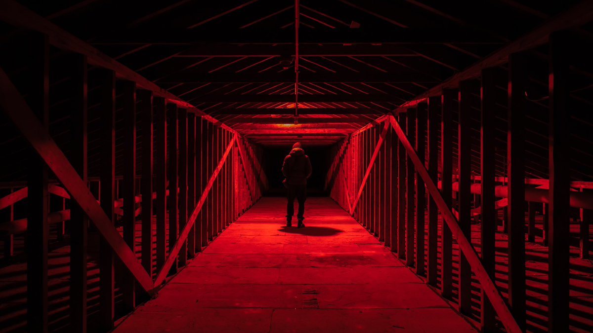 awalterss_'s tweet image. constructed in 1950, this clock tower stands above a busy office building, with its unique architecture hidden behind locked doors
