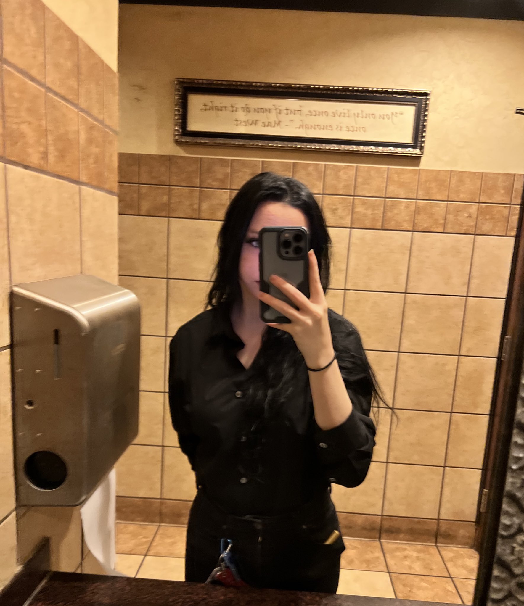 The Brii Alexia Twitter Account You Need To Follow - qh3rikc