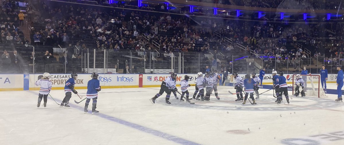 SupCittadino's tweet photo. Proud to be able to support @OBJuniorKnight1 Hockey Program & their parents @TheGarden as the @NYRangers take on the @NJDevils! LGR! #OnlyInOB @MParnagian https://t.co/jy1WfQ5lRd
