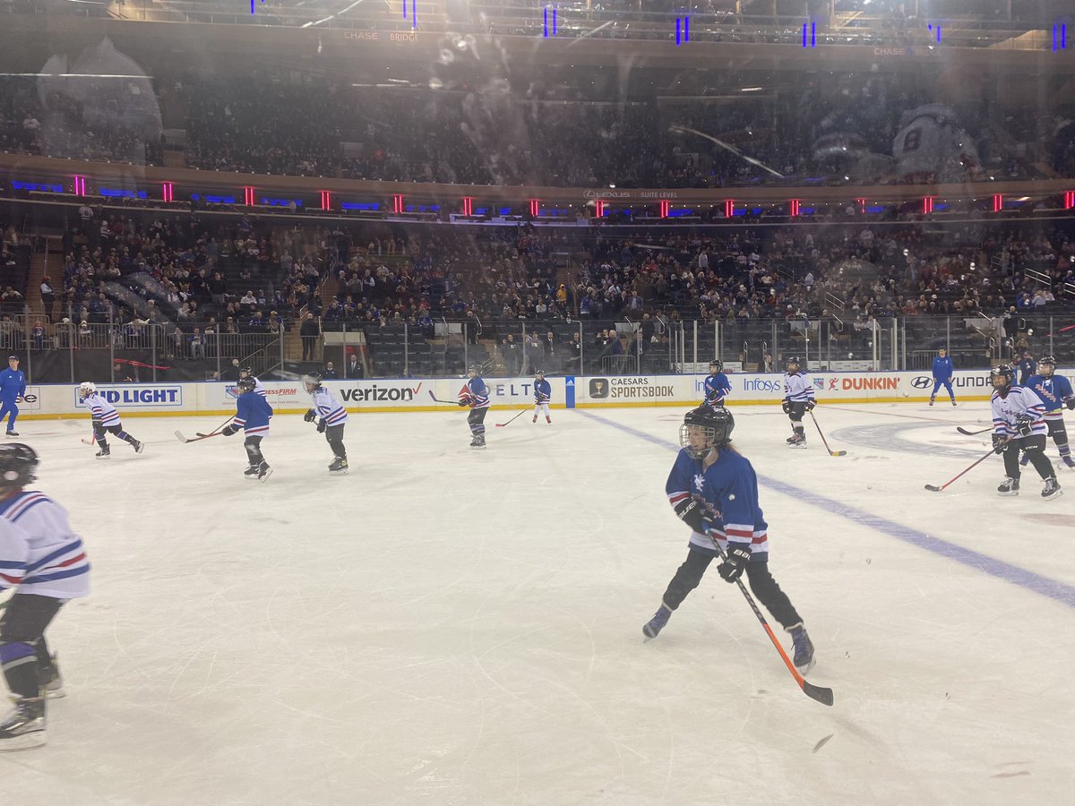 SupCittadino's tweet photo. Proud to be able to support @OBJuniorKnight1 Hockey Program & their parents @TheGarden as the @NYRangers take on the @NJDevils! LGR! #OnlyInOB @MParnagian https://t.co/jy1WfQ5lRd