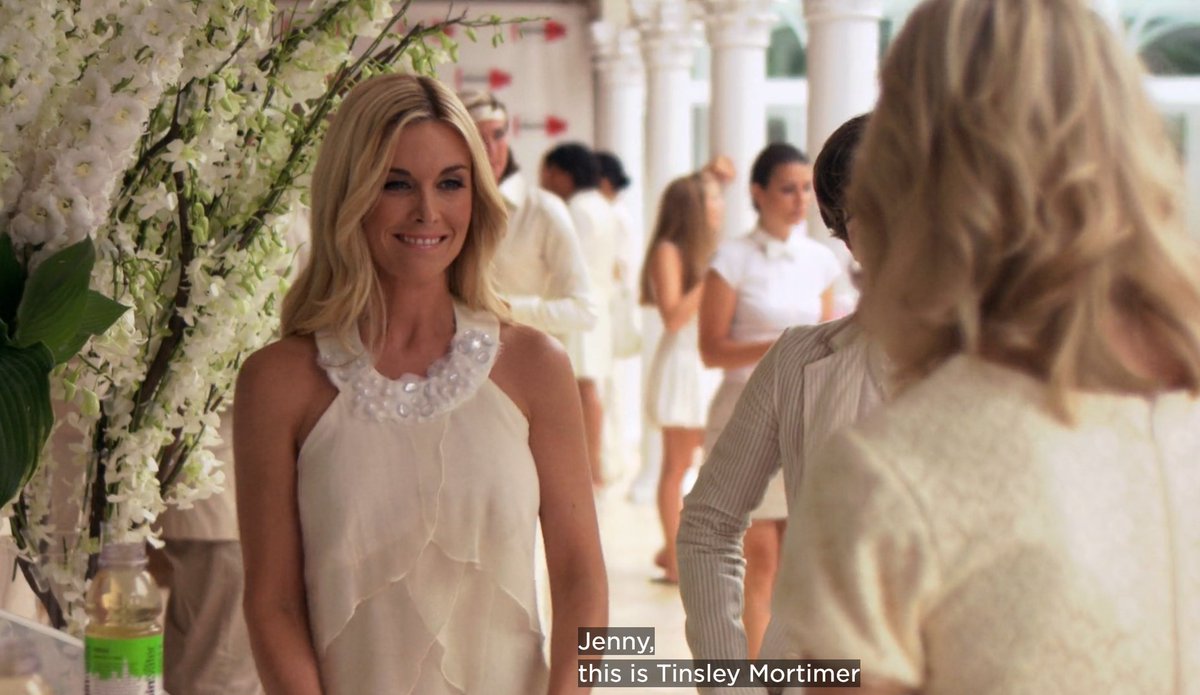 mikesmicYT's tweet photo. need to go to the Vitamin Water White Party with Tinsley Mortimer ASAP https://t.co/W5iY4iIF8q