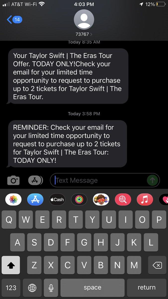 emgorz's tweet photo. @TheSwiftSociety Any one else get a text but not an email? https://t.co/GKR5gegd7g