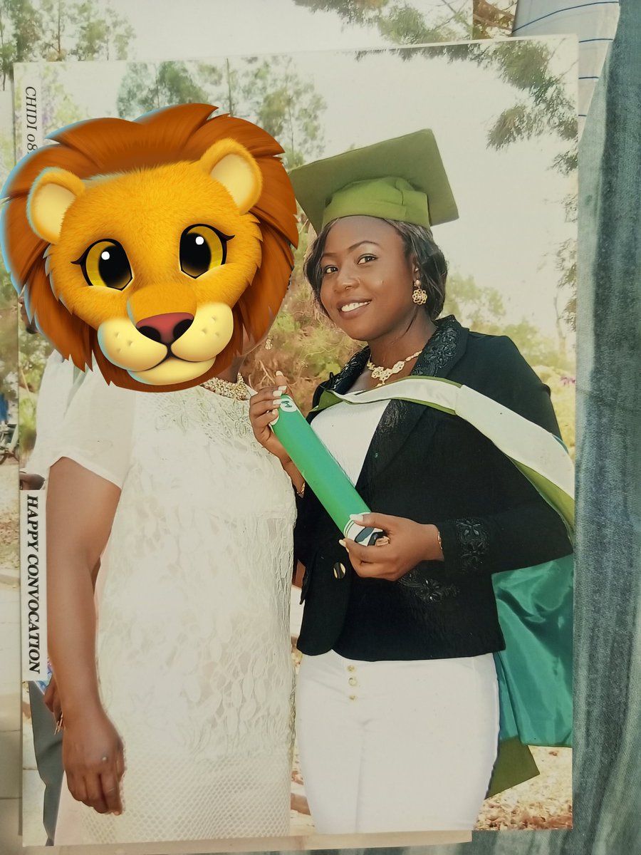 theChekstina's tweet photo. @AlumniUNN Name: Chekwube Anyaegbunam

Graduated from: English and Literary Studies (ELS)

Year of Graduation: 2016

Currently: A PhD student of English (with a minor in Cultural, Social and Political Thought) &amp; a writer

Proud to say that #UNN passed through me too.😂

Happy to connect!✌🏾 https://t.co/XiZqTtbP2c