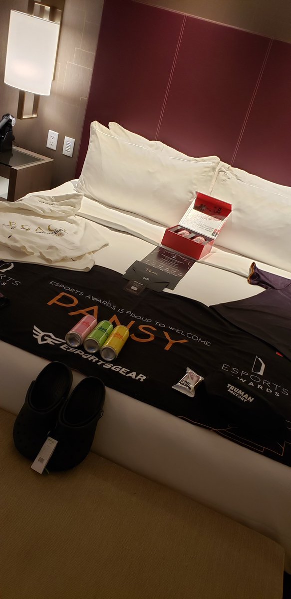 Esports Awards on Twitter "RT pansy Damn i knew the esports awards