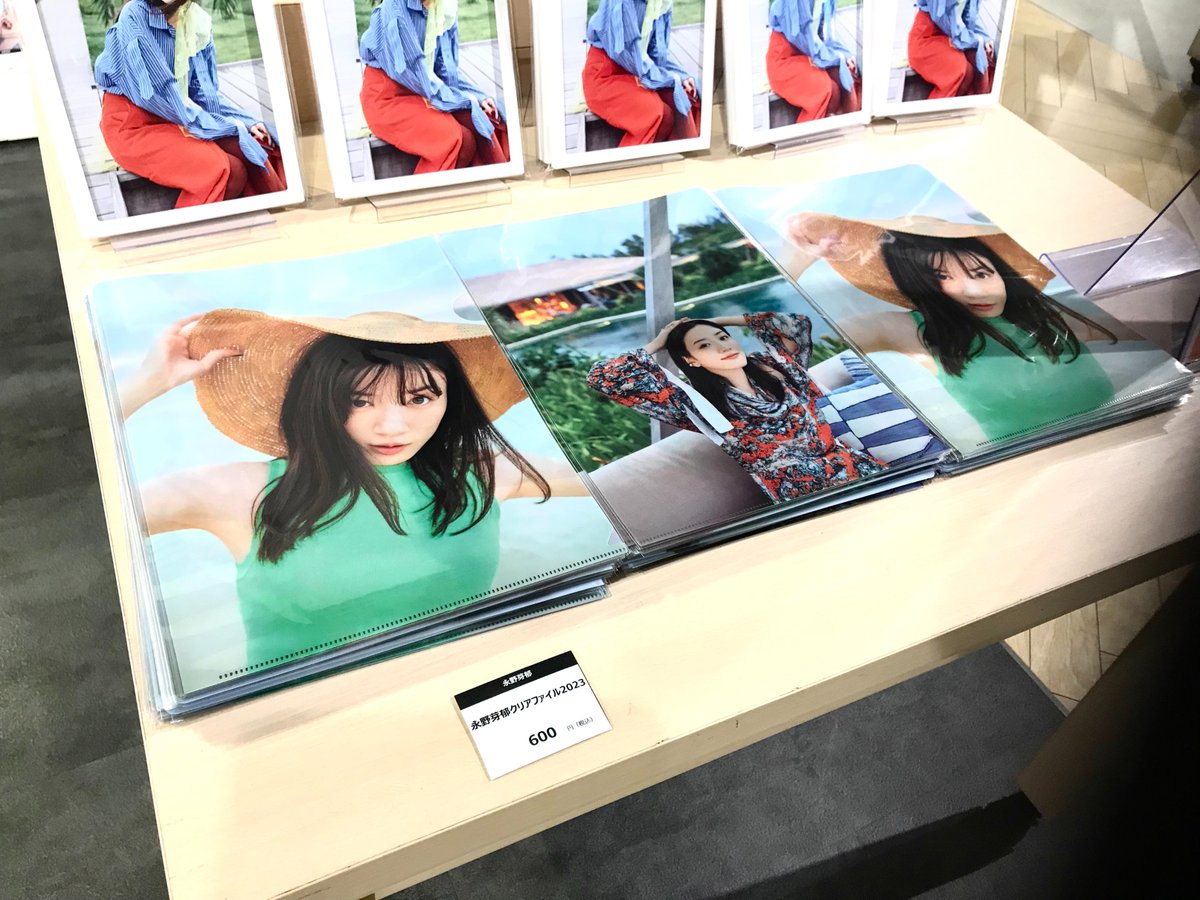 永野芽郁　ポップ　パネル　ボード Fj0sCc_acAEXSdD.jpg