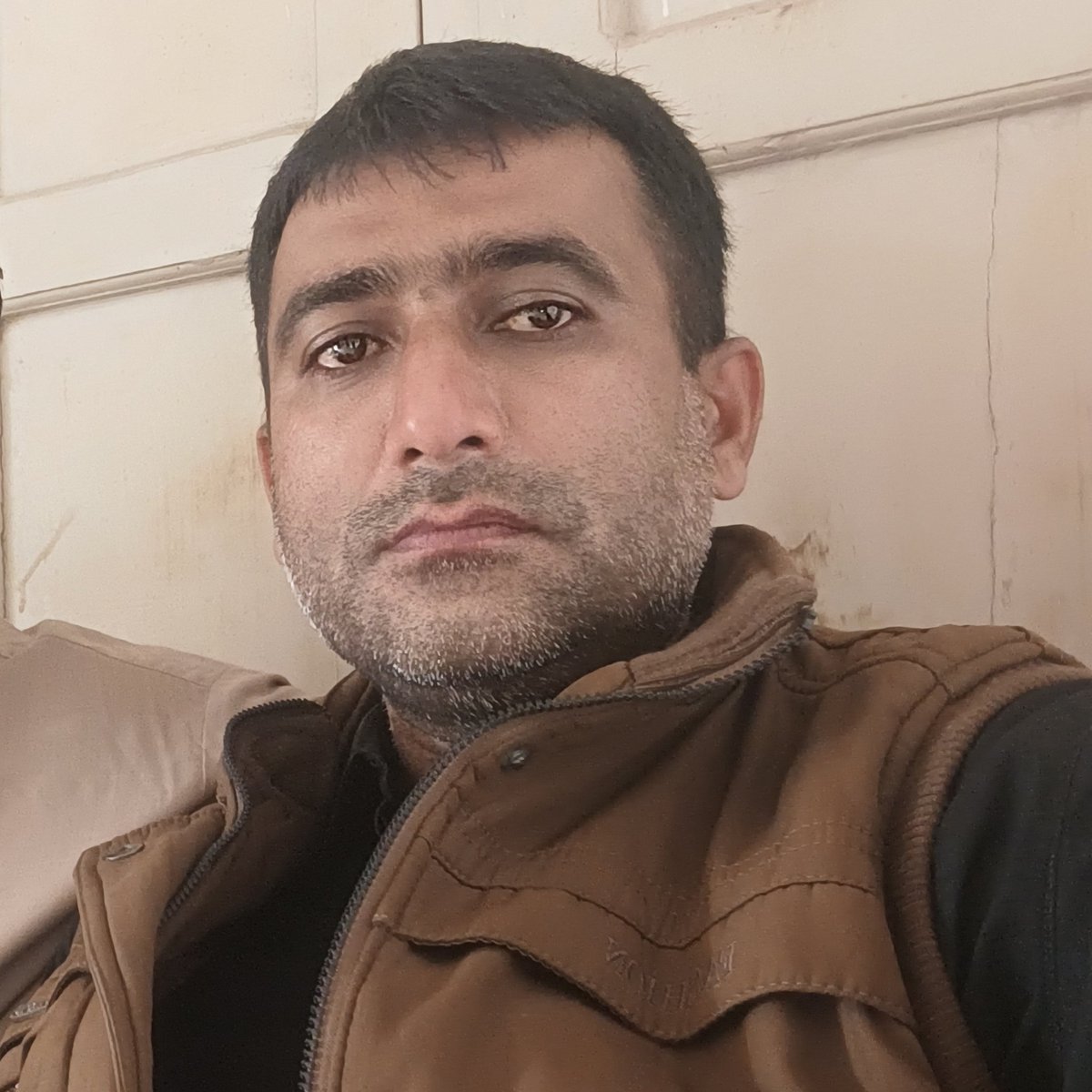 IrshadMarhtta9's tweet photo. #NewProfilePic https://t.co/VIjgMtgHf6